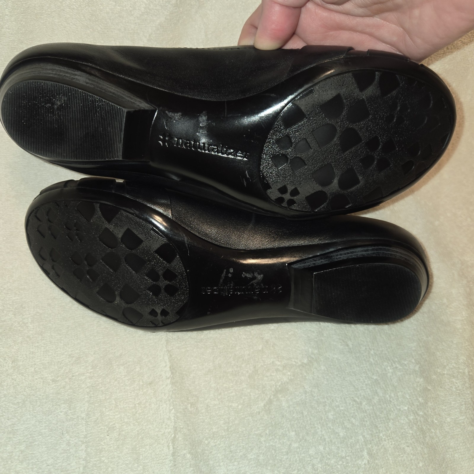 Naturalizer Women’s 7W Maude Black Leather Ballet Flats Comfort Twee Girlycore