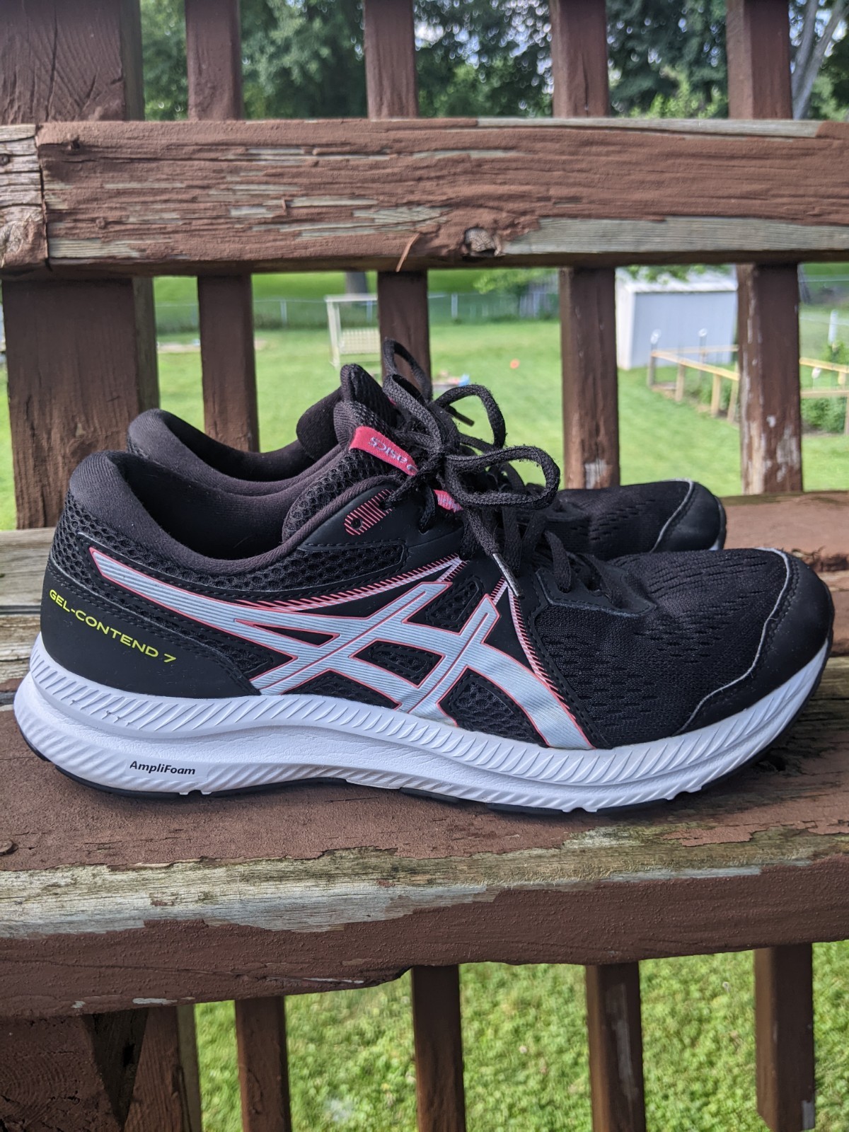 Asics Gel Contend 7 Women’s Black Pink Running Shoe sz 11 Pre Owned
