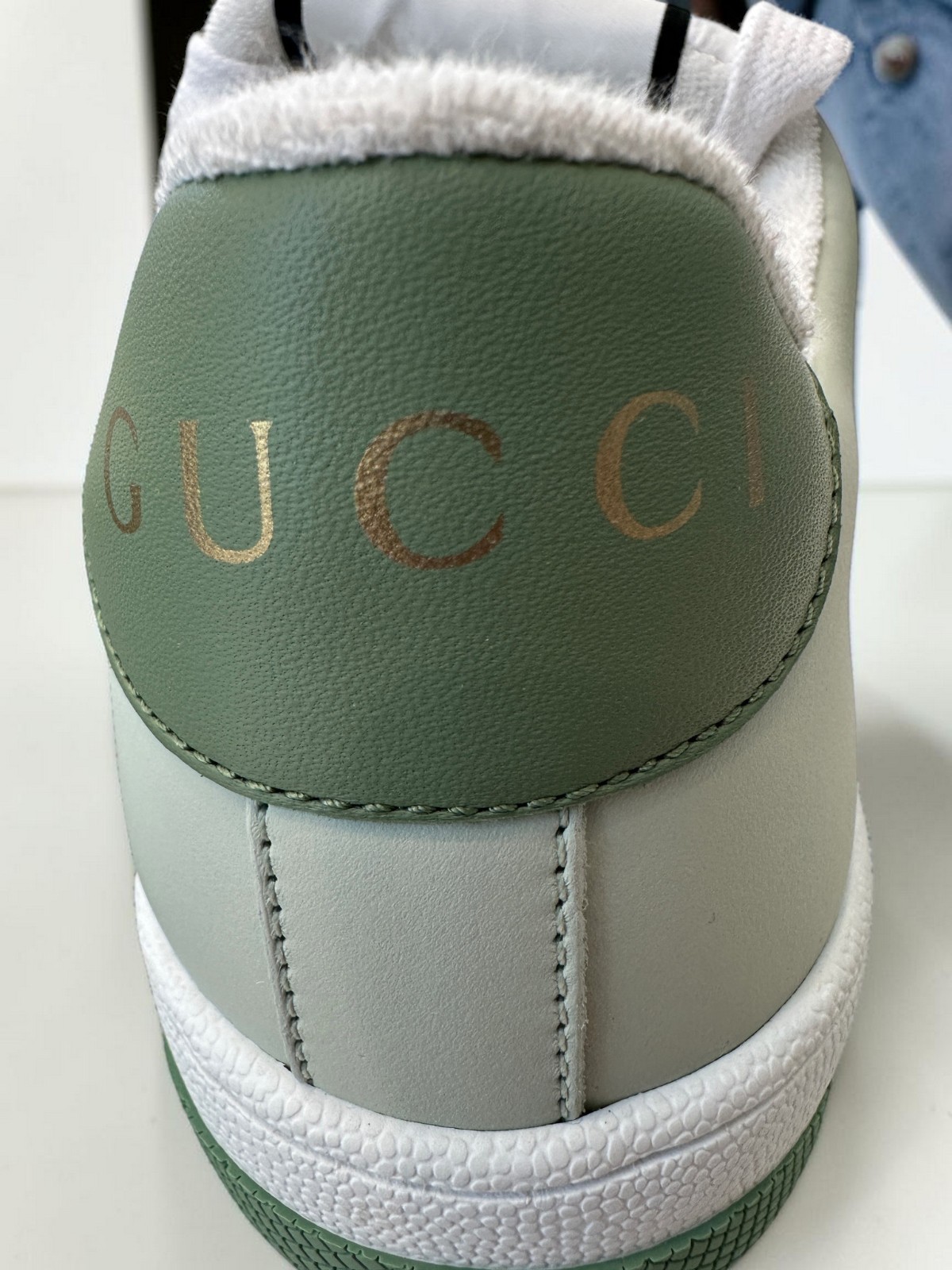 NIB Gucci Screener GG Canvas Leather Green White Sneakers EU38 US8 Authentic