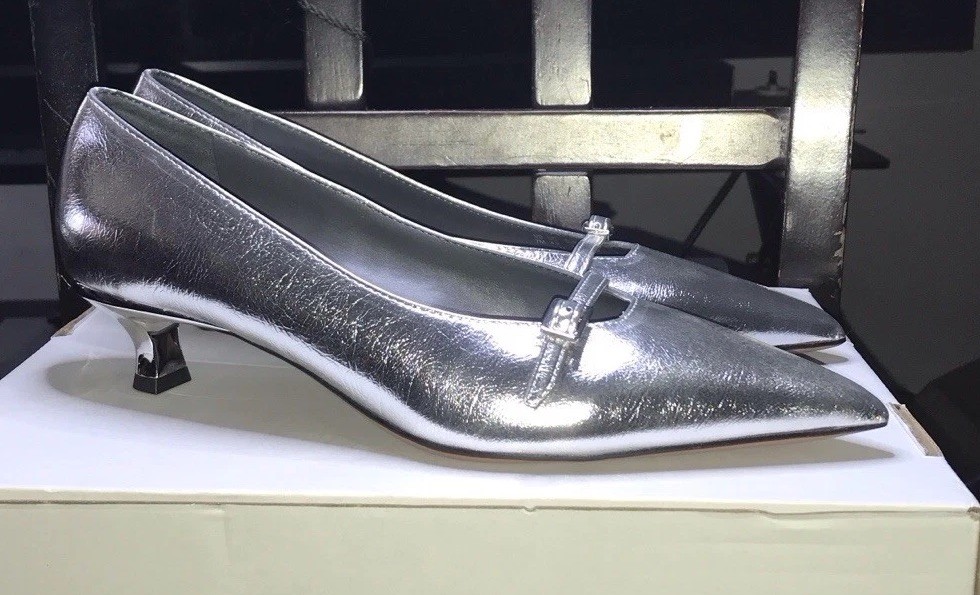 Franco Sarto Silver Leather Solid Pointed Toe Pump Heels Buckle Slip On 7M