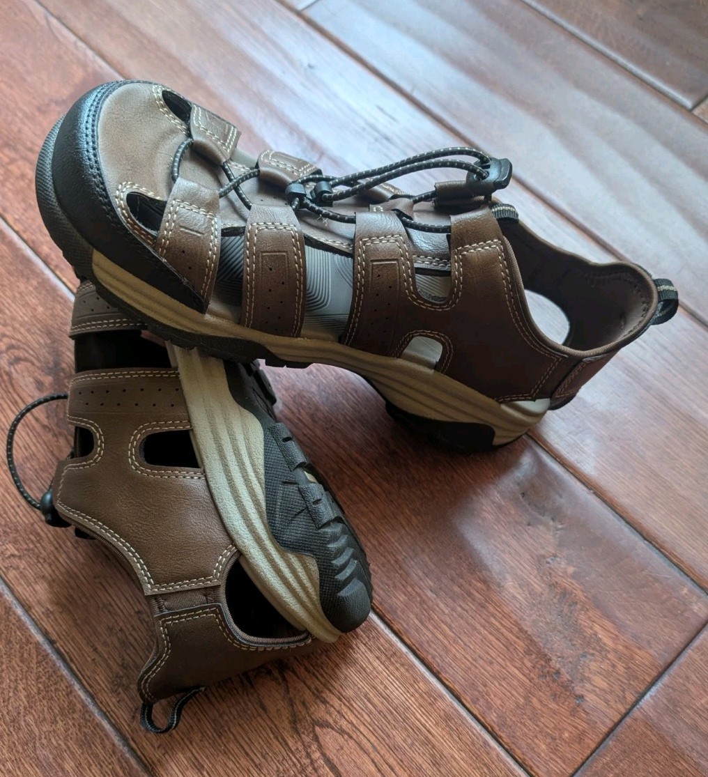 OZARK TRAIL OUTDOOR HIKING WALKING SHOES SANDALS WOMENS 9 MENS 7 UNISEX EUC