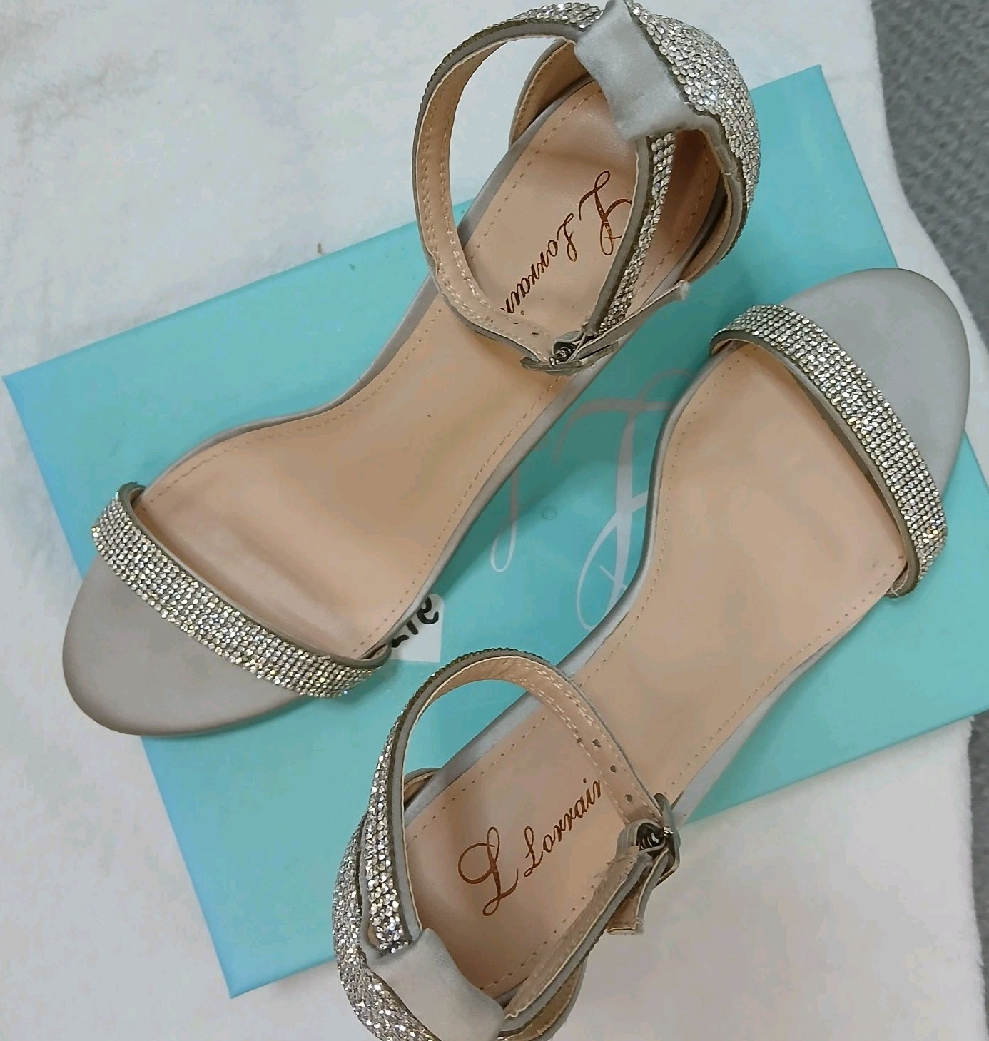 Silver Ankle Strap Sandals Size 8.5 Boho Chic Asymmetrical Design Metallic Glam