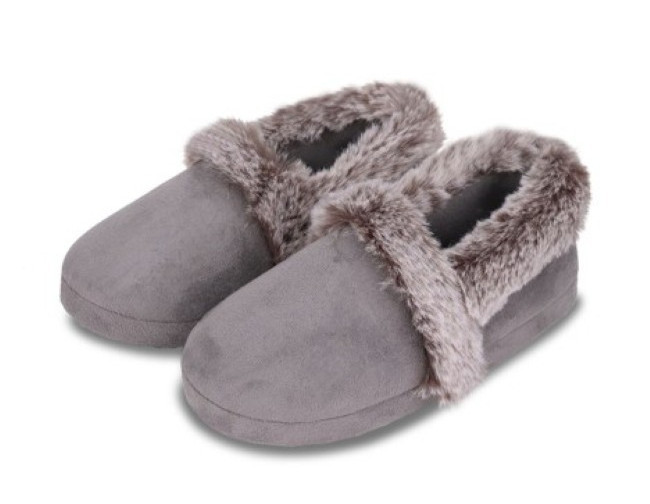 ISOTONER BLAKE Microsuede Slippers A-line Rubber Bottom Women’s Size 5-6 NWT $36
