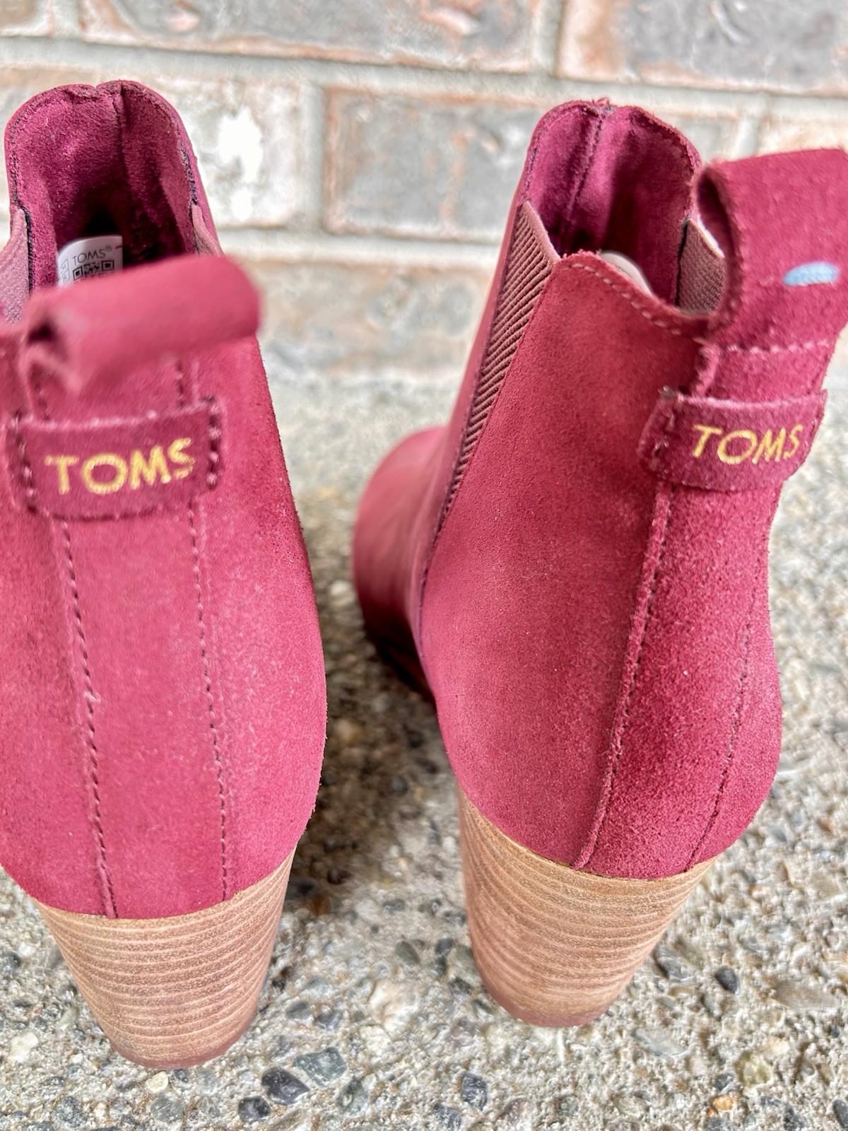 TOMS Kaia Womens Ankle Booties Sz 8 Rose Suede Slip On Round Toe Wedge “MINT”