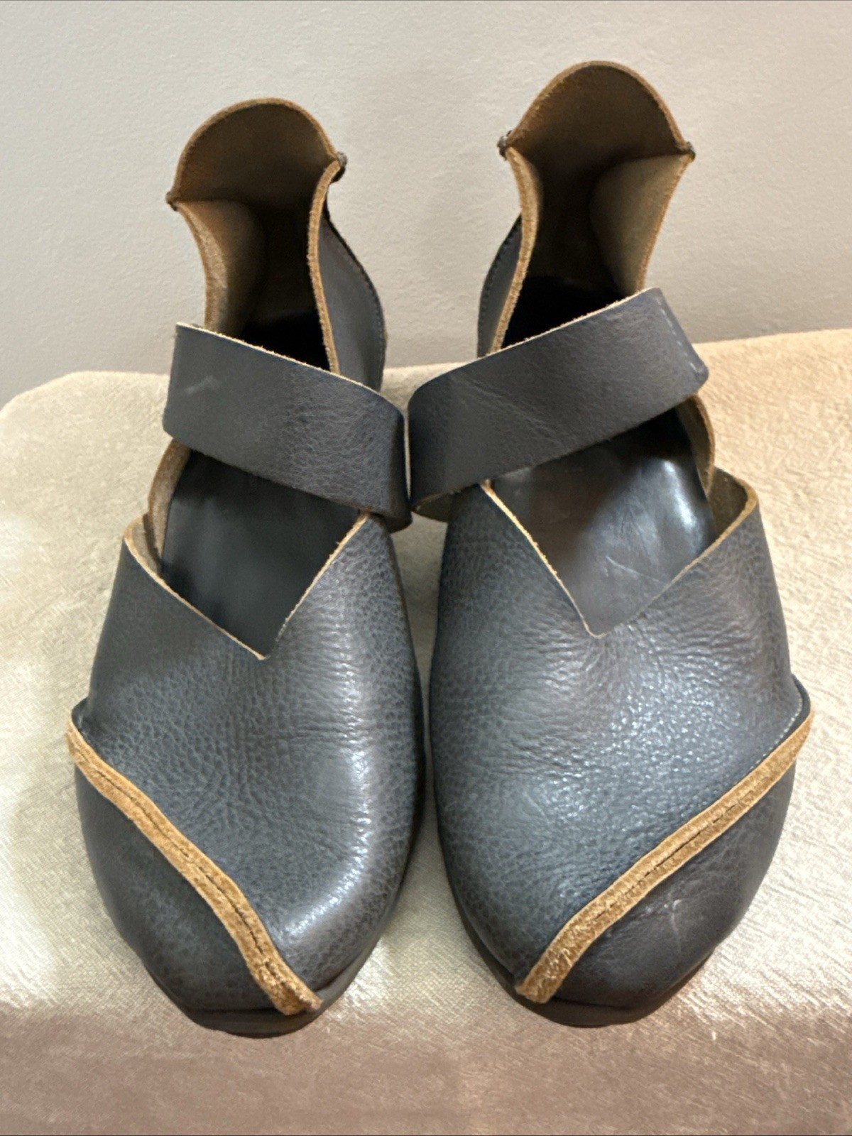 Trippen Glance Wedge Pump Black Leather Ankle Strap Handmade Germany Size 39/8