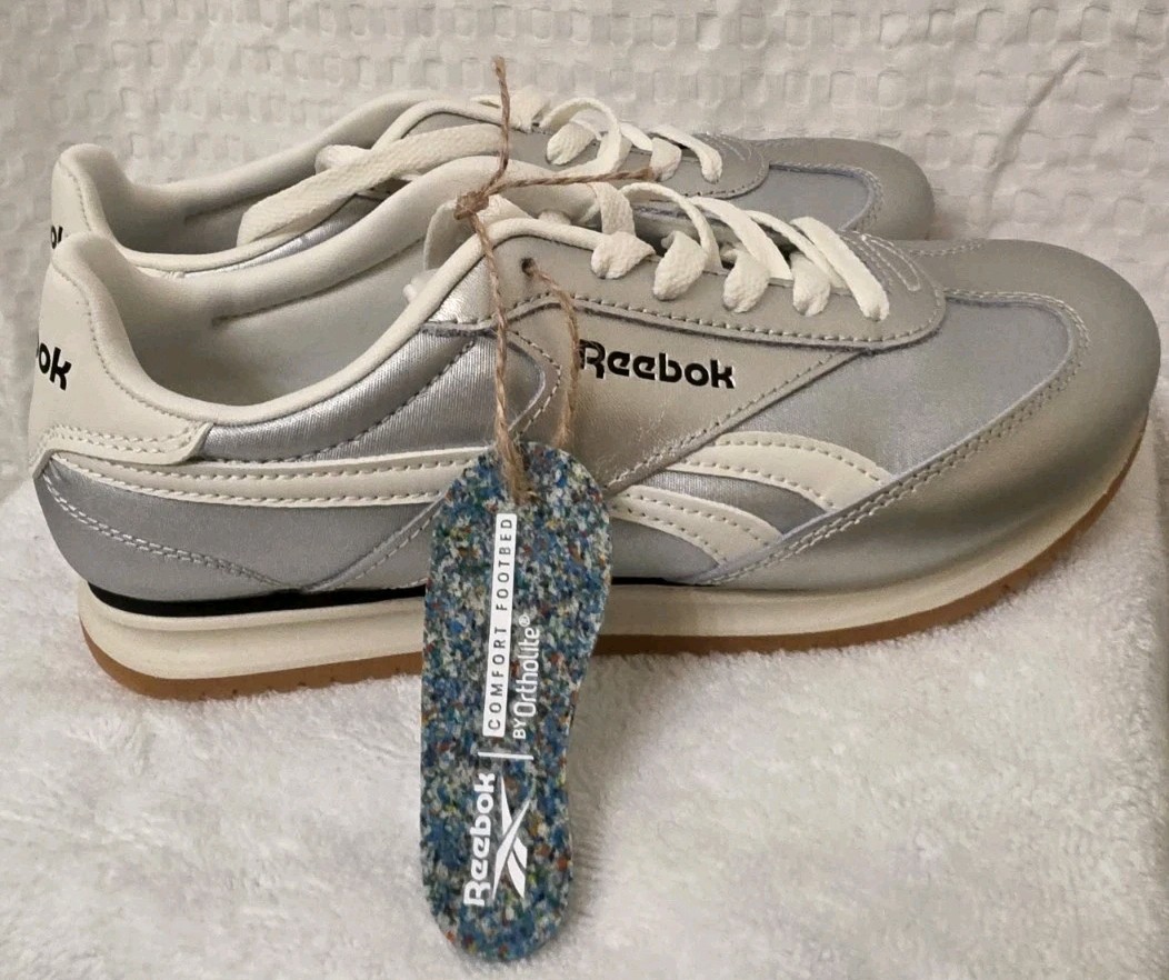 Reebok Women Fiori Metallic Silver Sneakers 7.5 *Small Flaw Shown in Pic* No Box