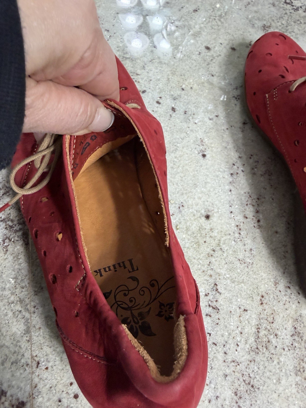 Think! Preforated Red Ballerinas Freizeit 39