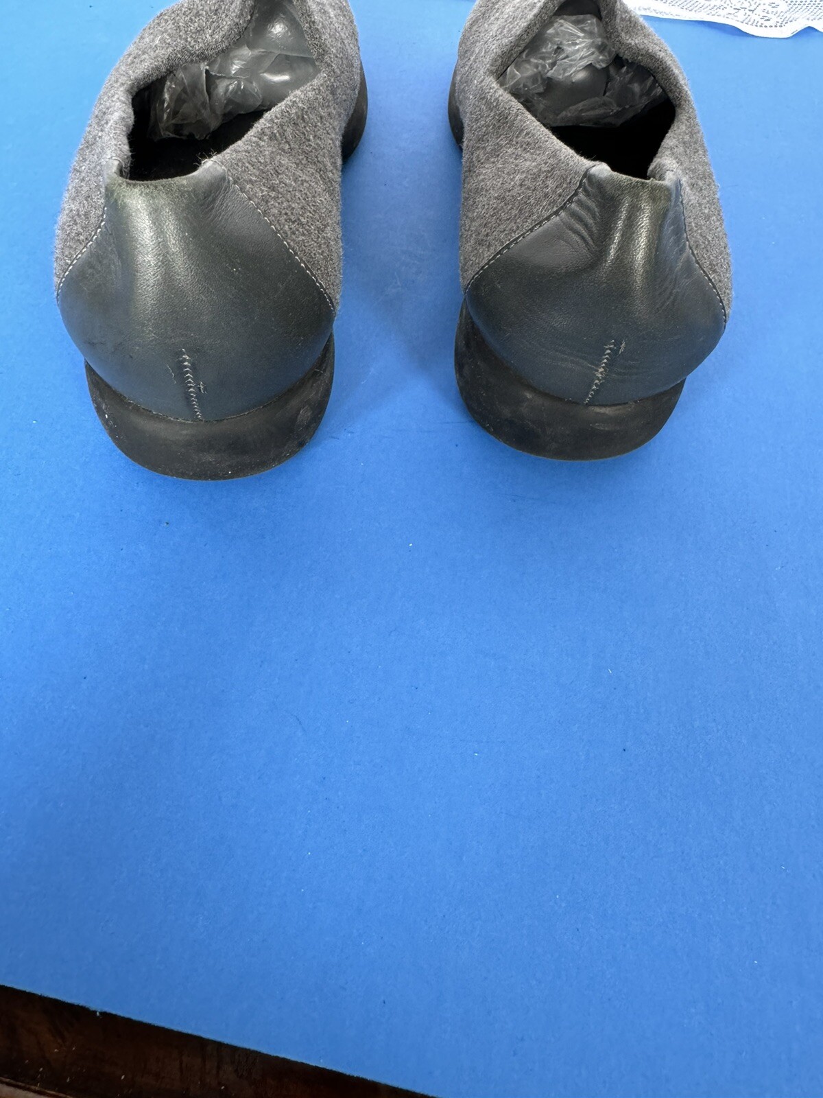 ETIENNE AIGNER SLIP ONS / SIZE 9 M / SUPER GOOD AND VERY CLEAN CONDITION