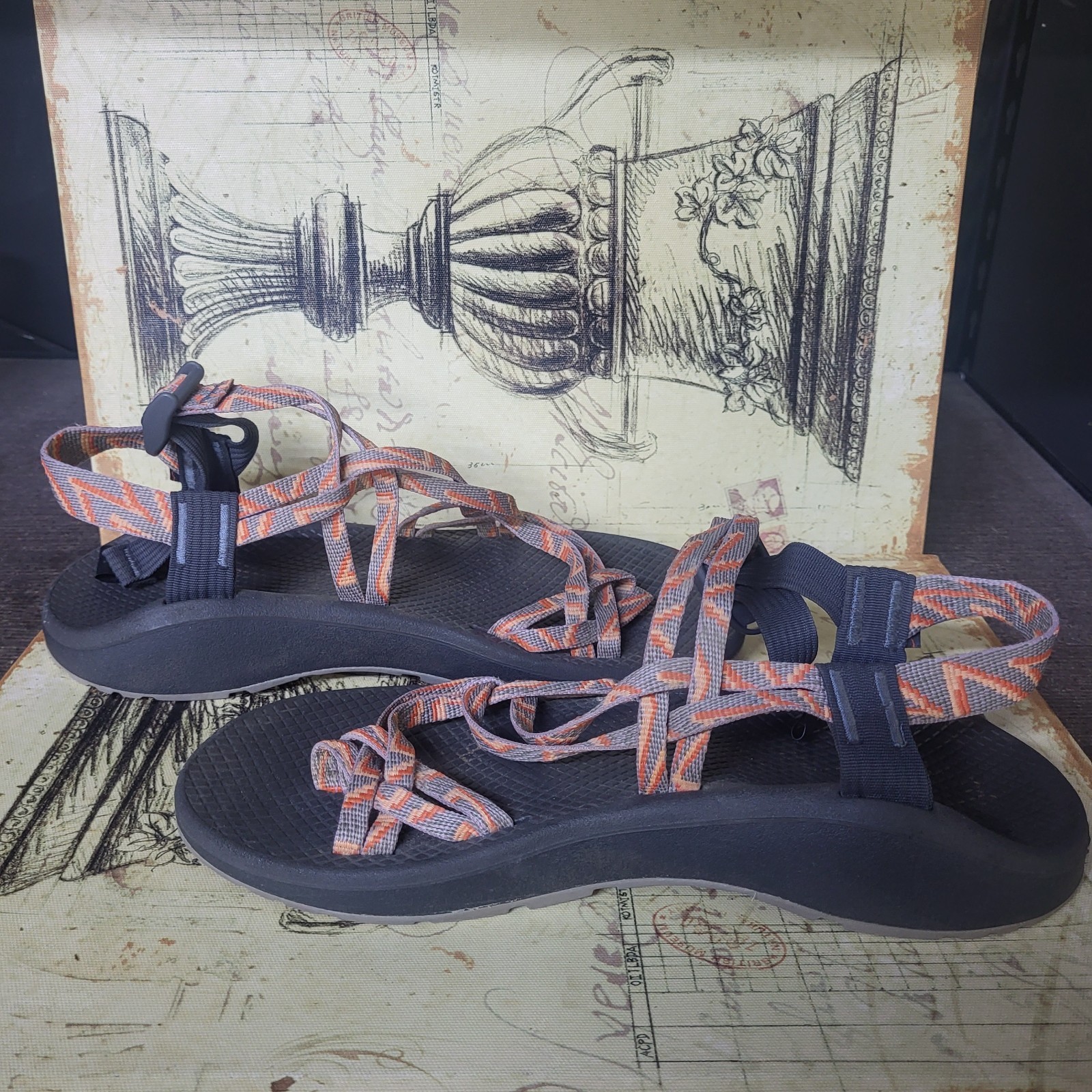 Size 10 Chaco Z Cloud X2 Toe Strap Classic Sandals Women’s ZigZag Orange Gray