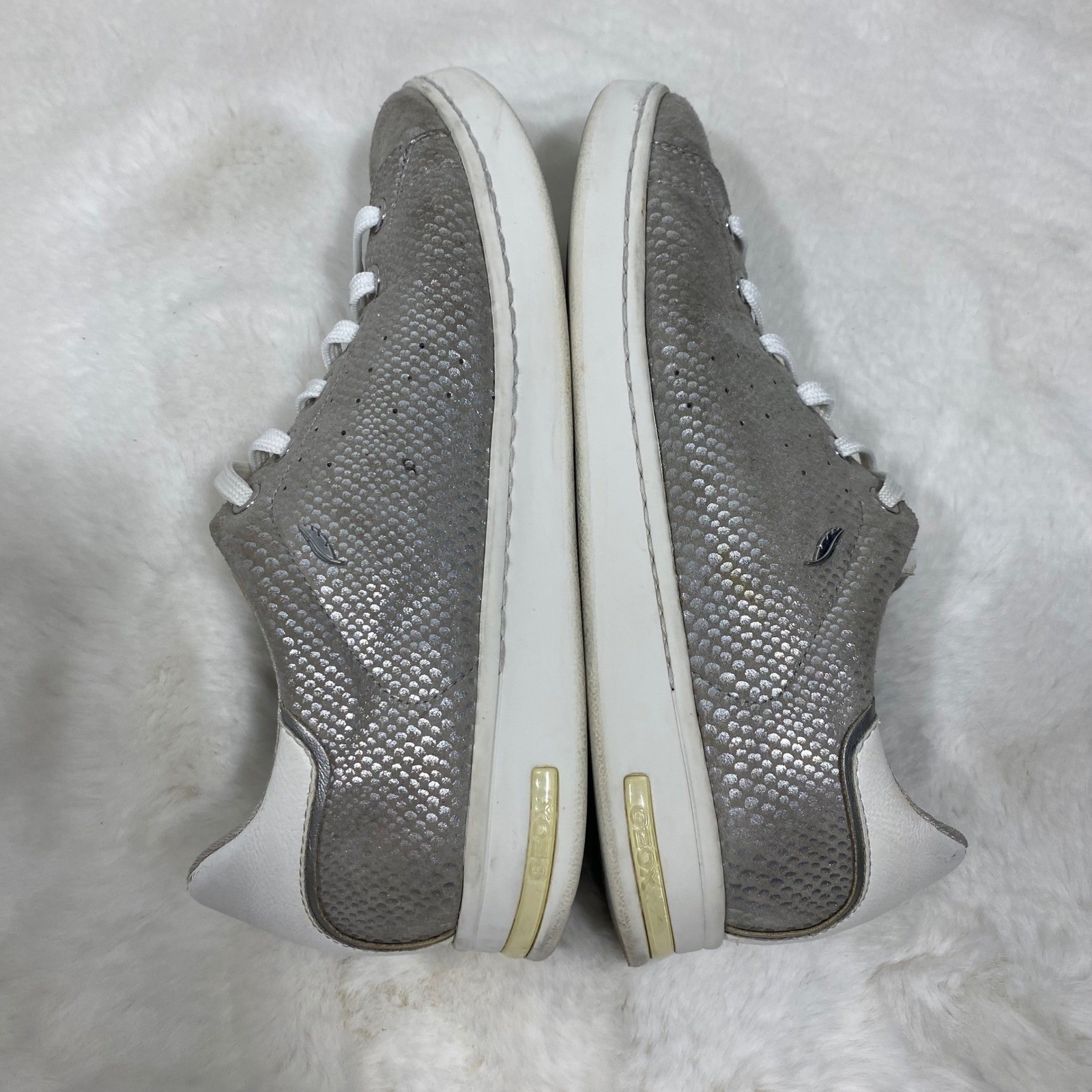 Geox Silver Snake Embossed Leather Fashion Sneakers Casual Shoes Women’s 9