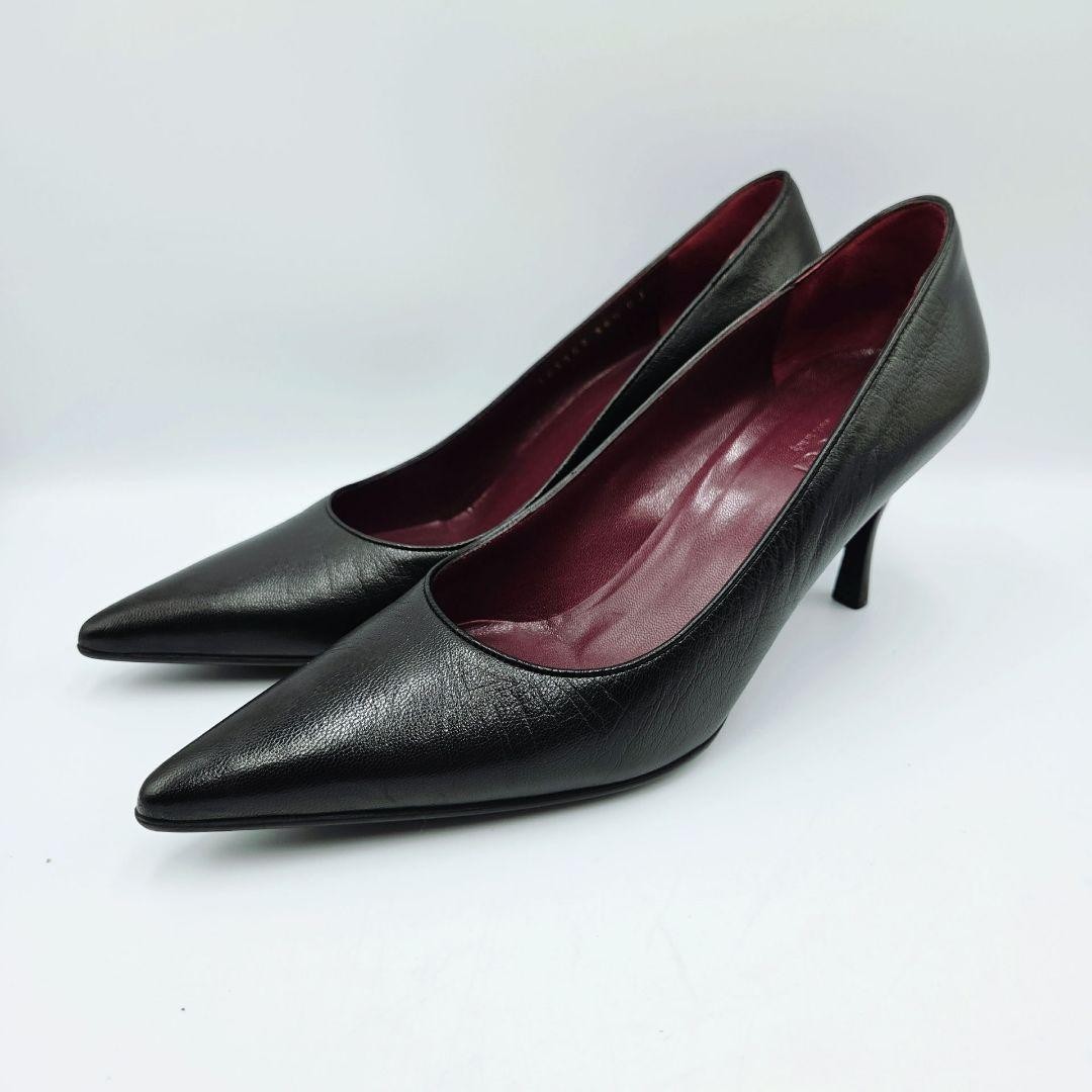 GUCCI Pointed Toe Pumps Size 36.5 Black Leather Elegant Design
