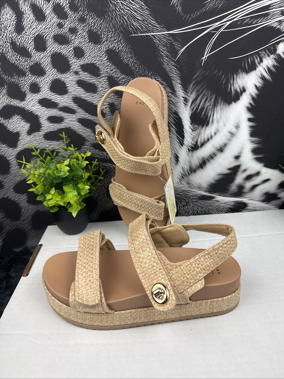 A New Day «Tanner» Woven Raffia Platform Sport Sandals – Tan/Beige Size 8.5