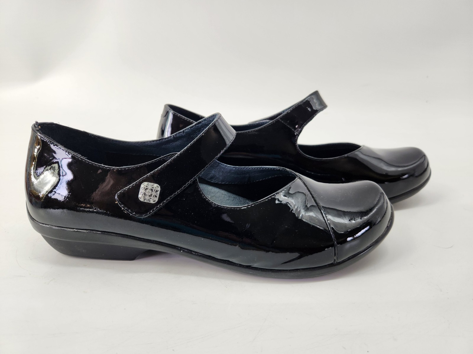 Women’s EU 41 US 10-10.5 Dansko Opal Mary Jane Black Patent Leather Flats New
