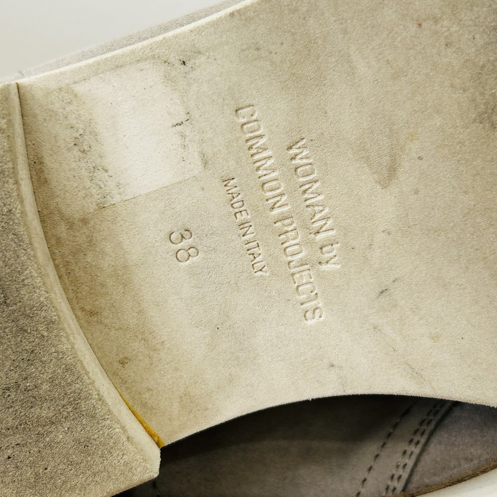 Woman by Common Projects Light Gray Suede Leather Chukka boots Size 38 US 8