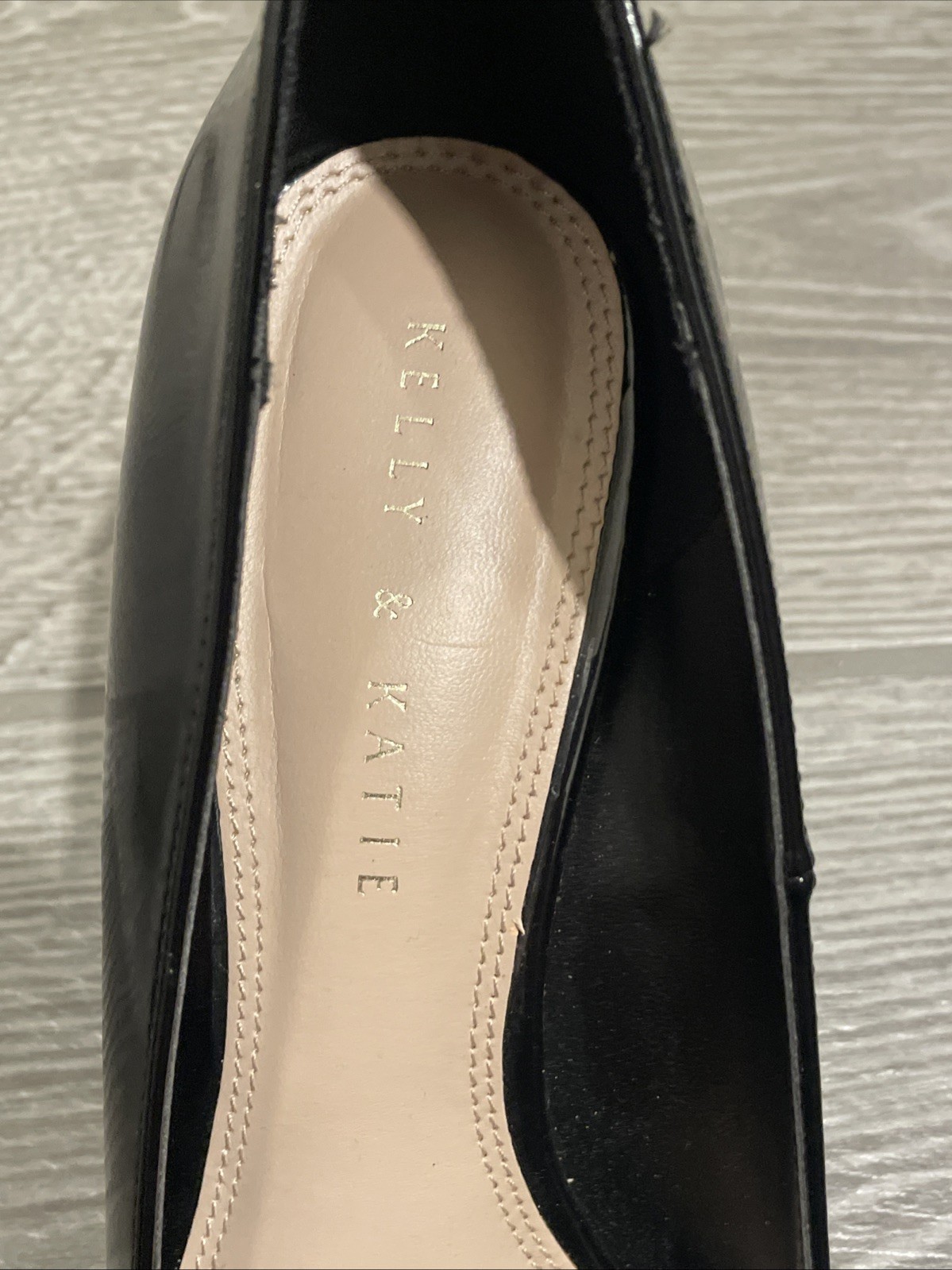 Women’s Kelly And Katie Peep Toe Patten Leather Pump Black Size 8.5