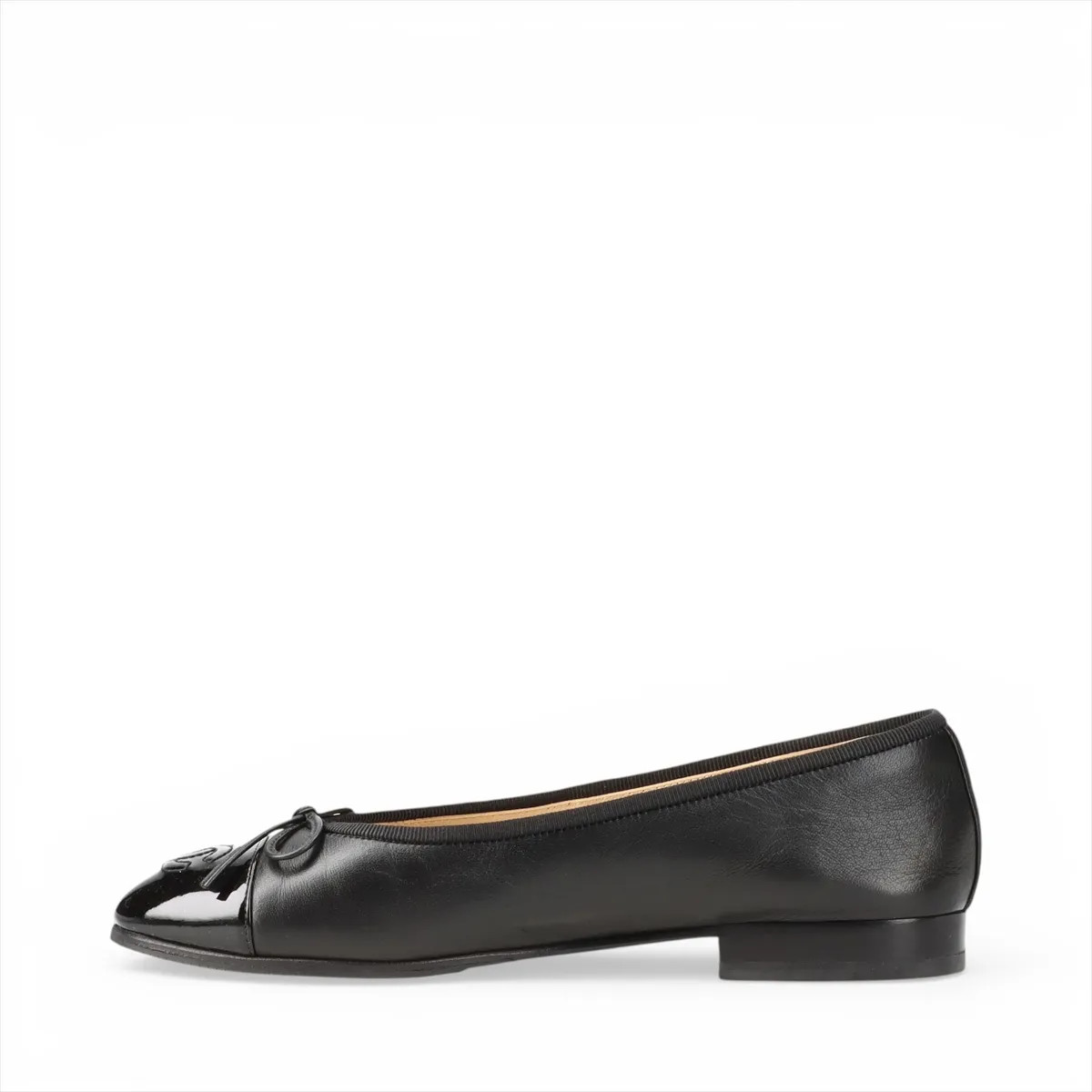 Chanel Coco Mark Leather & patent Flat Pumps 35 1/2 Ladies’ Black G02819 Lift re