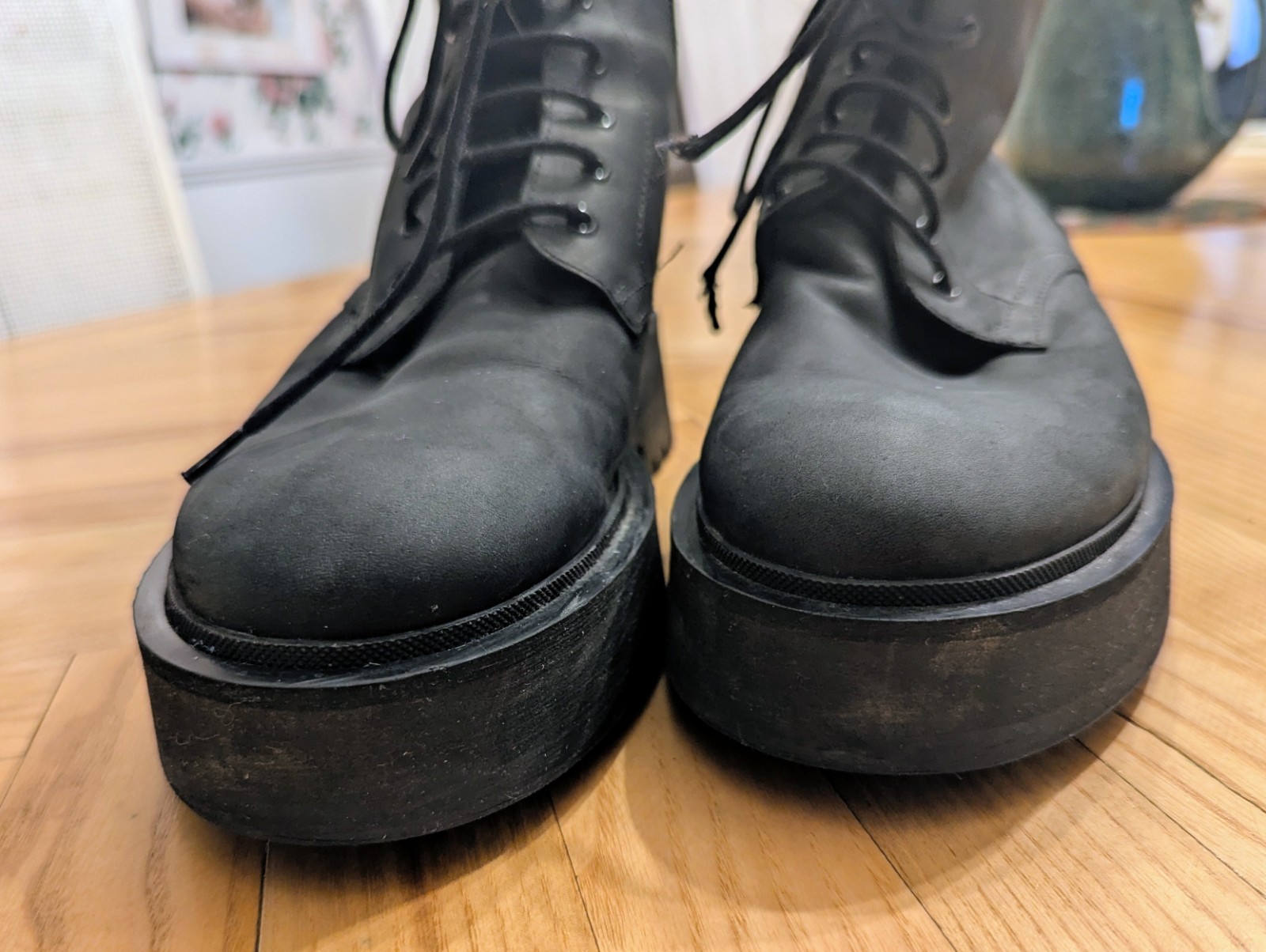 Thursday Women’s Matte Black Leather Combat Boots Side Zipper Platform Size 11