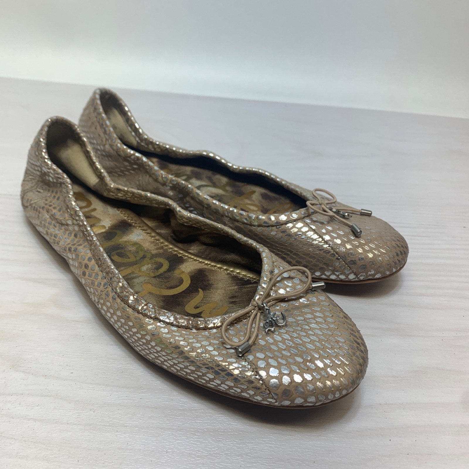 SAM EDELMAN Limited Edition Women’s Size 8M Felicia Metallic Silver & Gold Flats