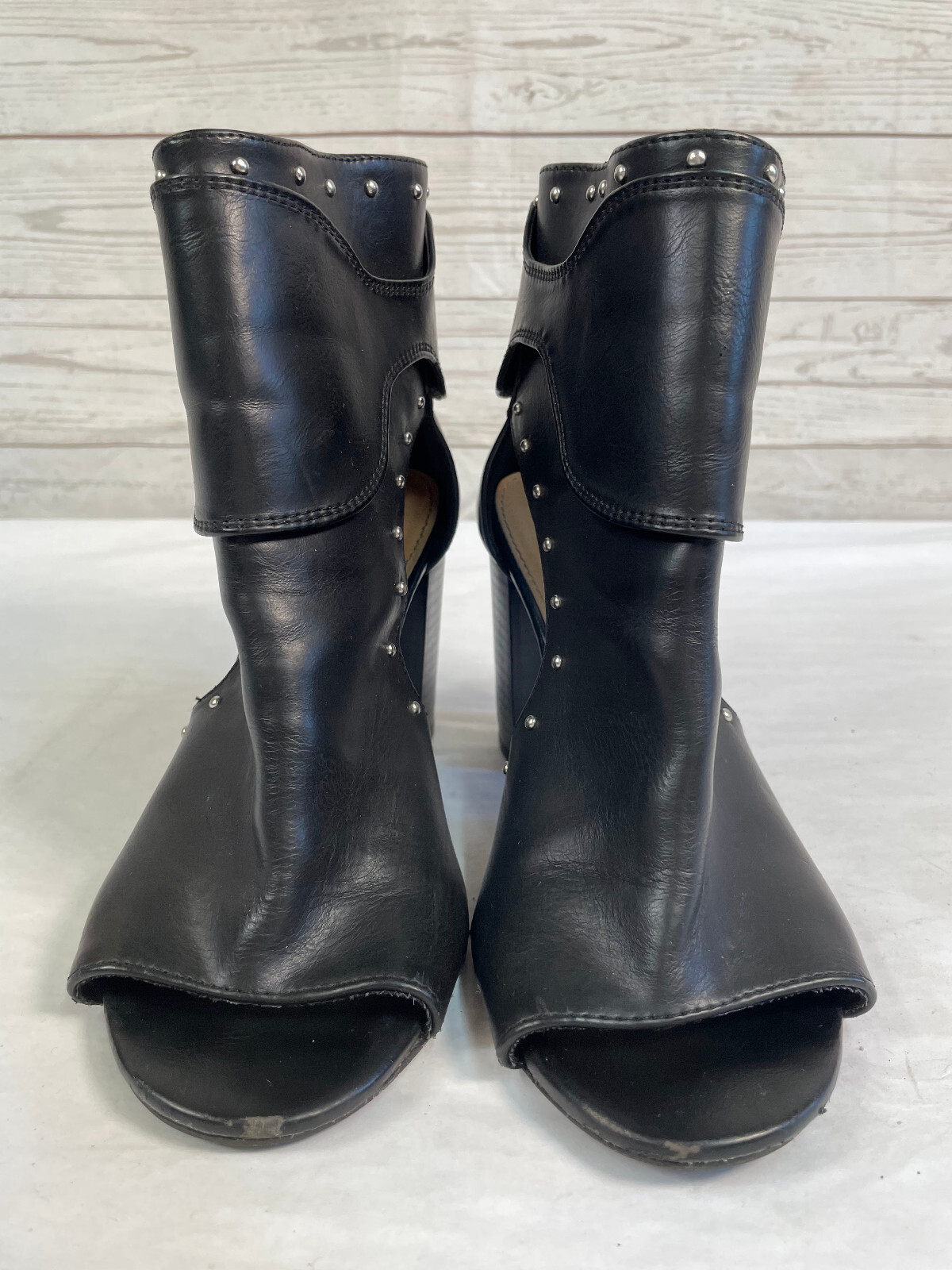Trash Women’s Black Buckle Closure Heeled Ankle Boots Size 7