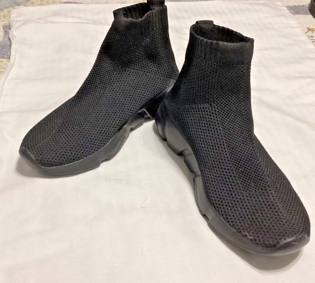 Fashion Black Ladies Sock Shoe Boots Knit Lightweight Slip-On Casual SZ 36 NWOB