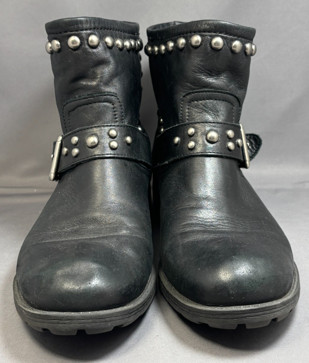 Kelsi Dagger Brooklyn Max Black Leather Ankle Boot Studded Detailing Women’s 7.5