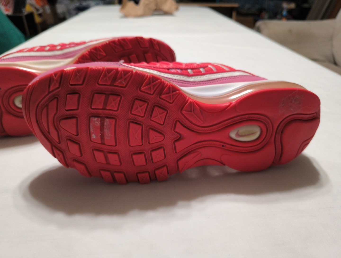 Nike Air Max 98 Valentine’s Day Pink Red White CI3709-600 Women’s Size 7 See Pic