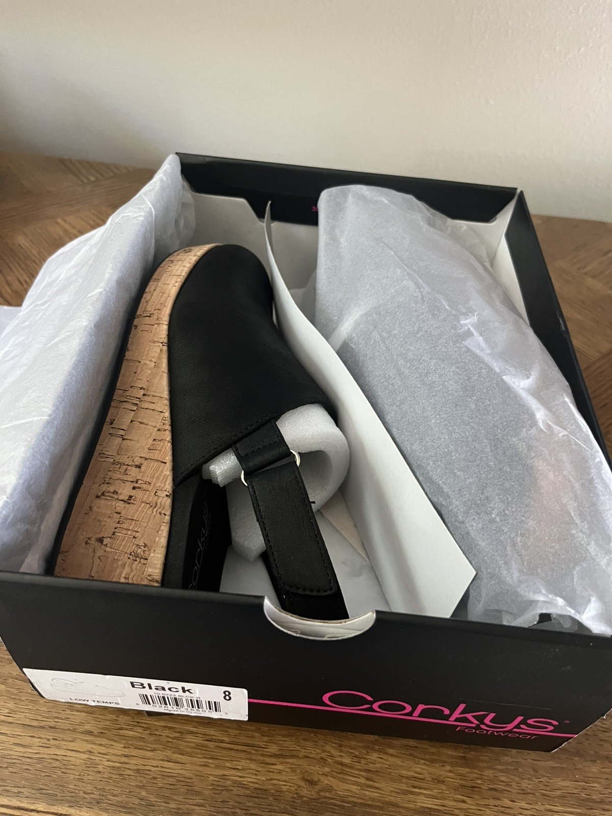 NIB! Corky’s Low Temps Black Clogs – Size 8