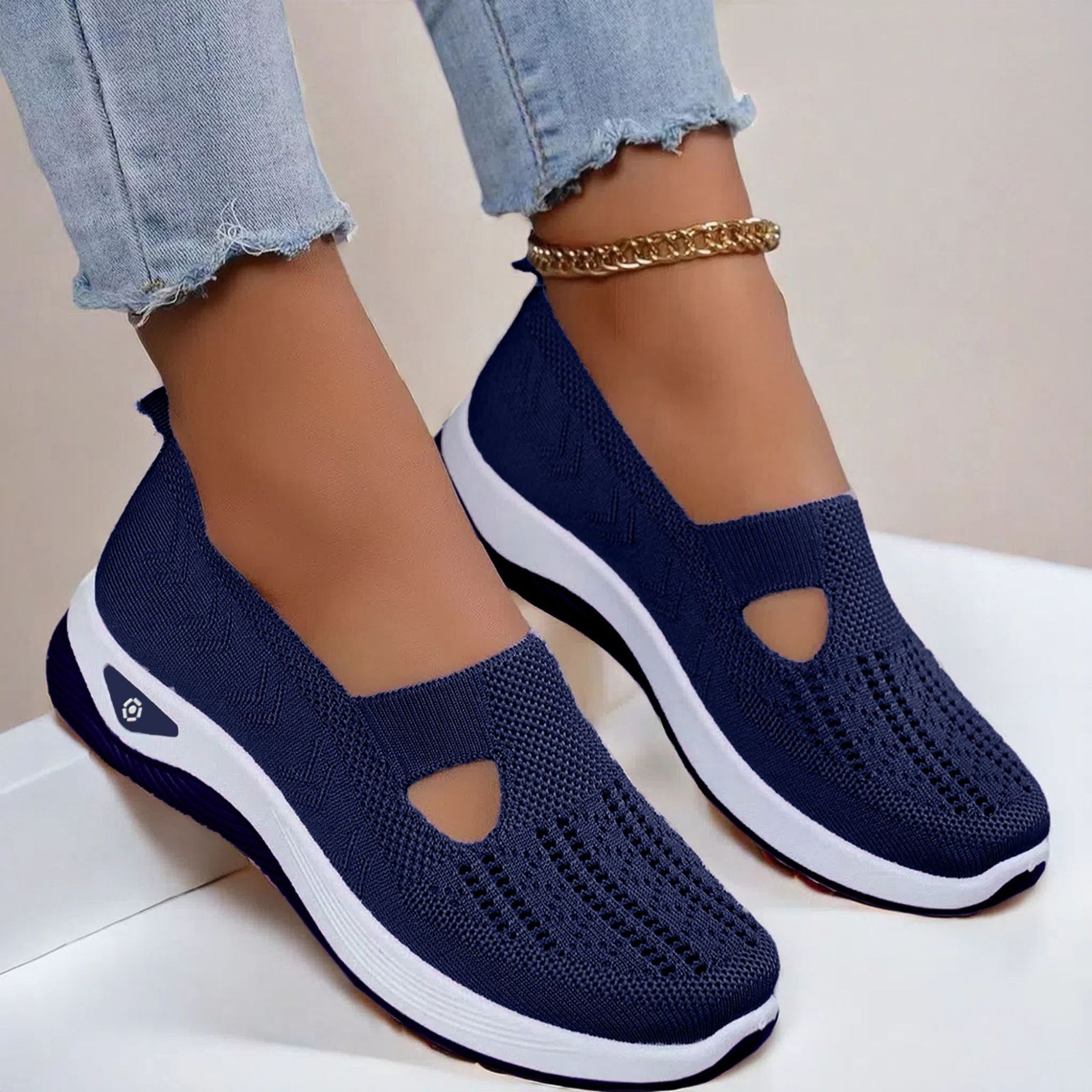 Women Mesh Flats Shoes Breathable Slip On Walking Sneakers Soft Non Slip Casual