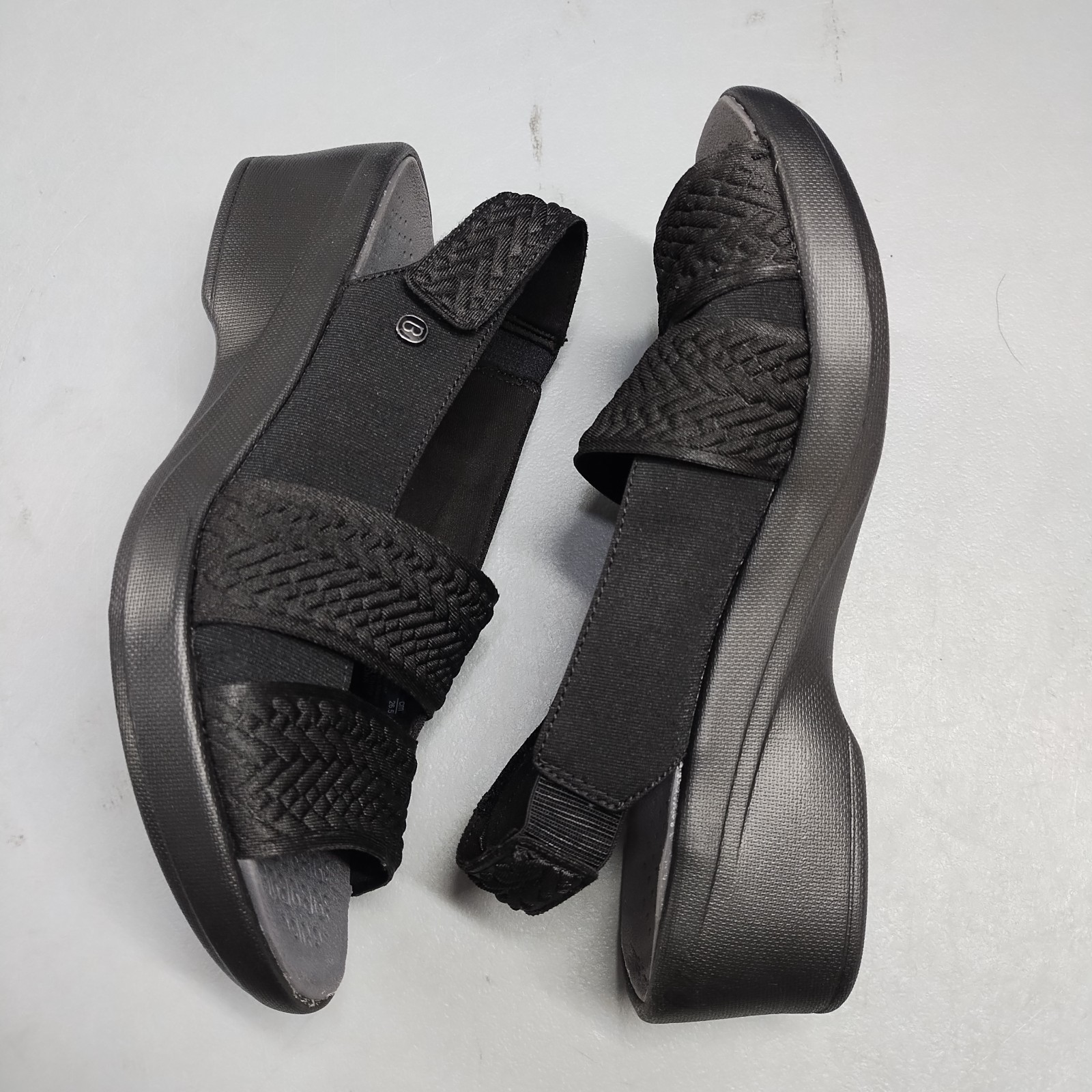 Bzees Fiona Slingback Sandals Womens 9.5M Black Braided Comfort Wedge Peep Toe