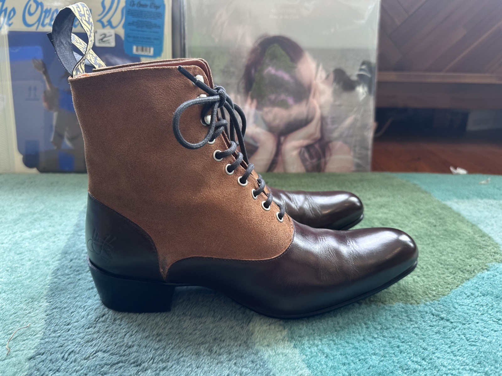 Fluevog EXCELLENT Fox & Fluevog Eugene posh leather/suede lace-up boot -W10/M8