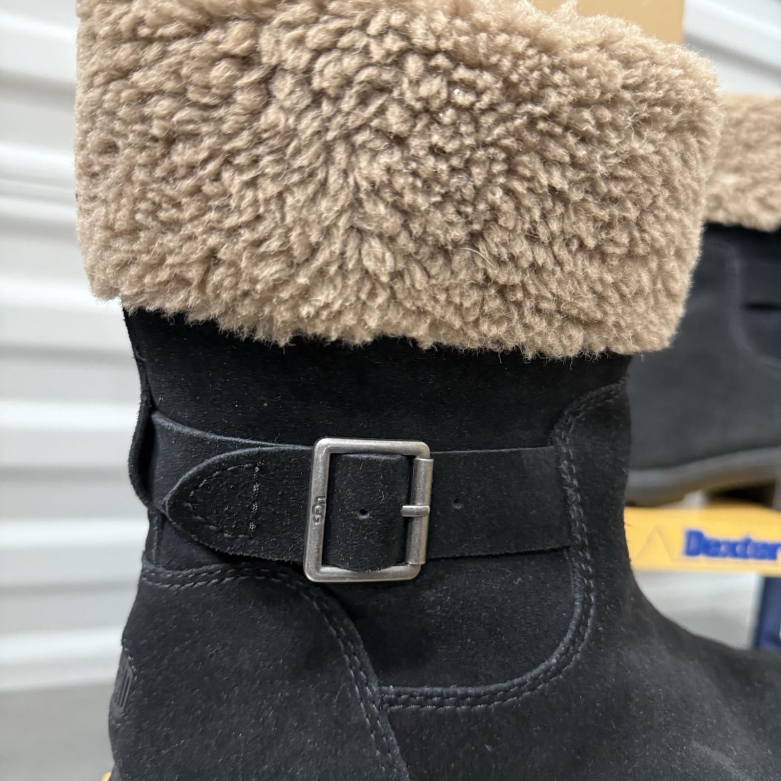 UGG Womens Harrison Cuff Winter Waterproof Faux Fur Black Sz 10 Standard Fit