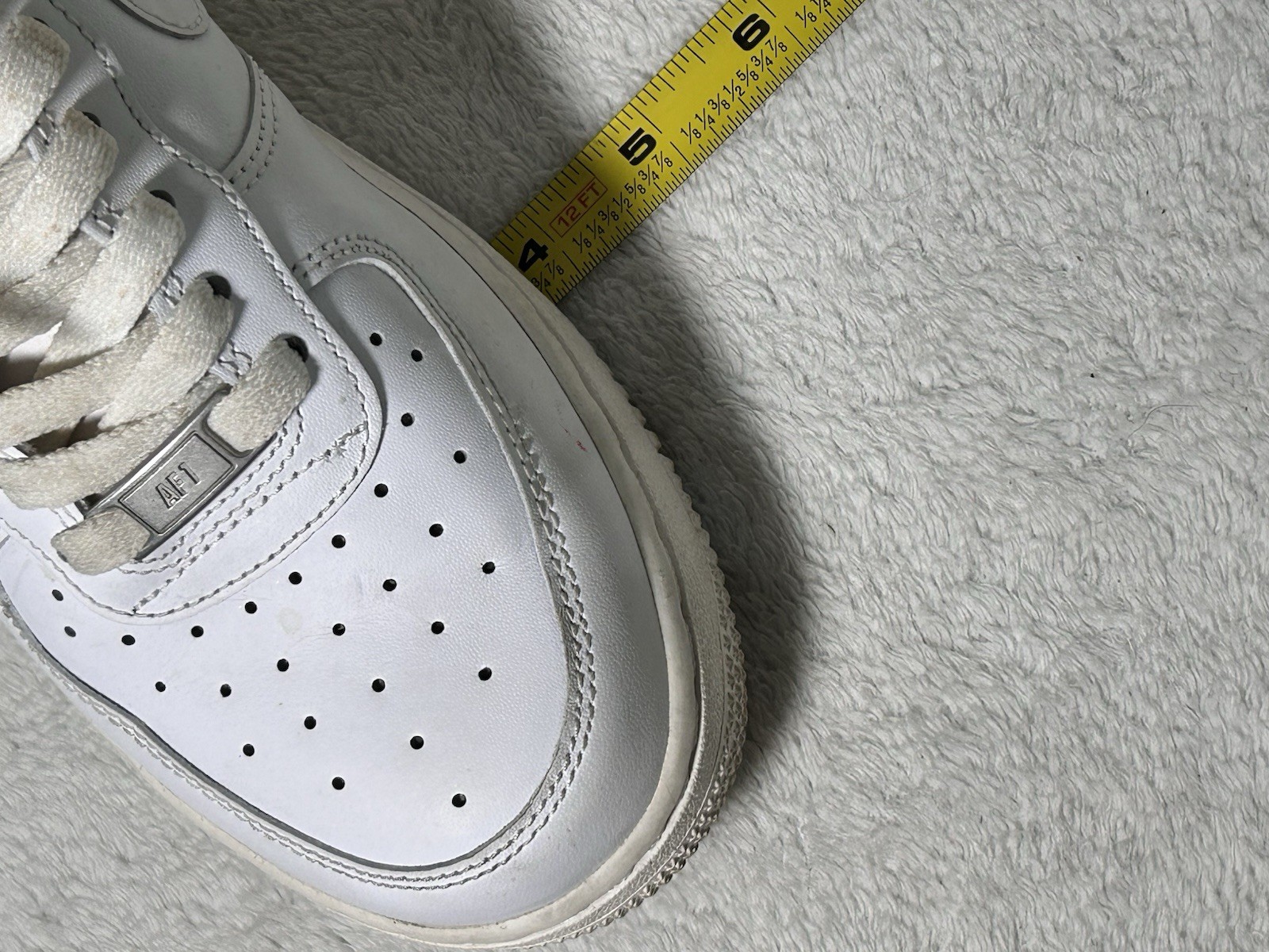 Nike Air Force 1 ’07 Shoes Womens Size 8 White Leather Cushioned DD8959-100