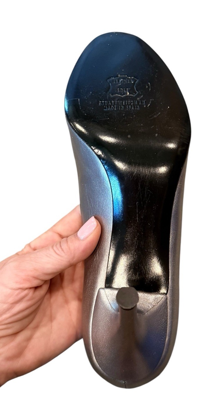 Stuart Weitzman Pewter Gunmetal Metallic Leather Peep Toe Pump 3.25″ Heel 8.5M