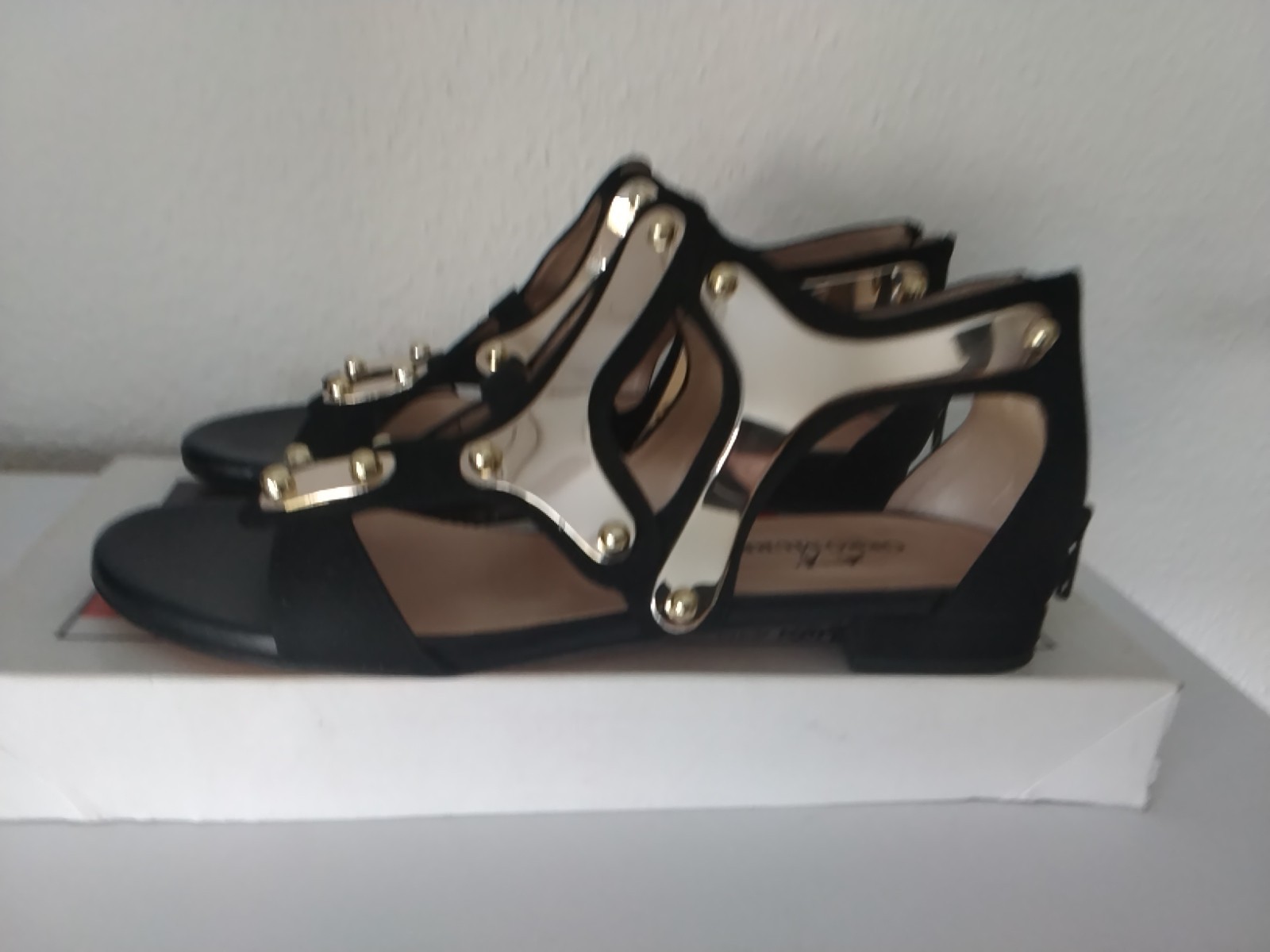 Gero Mure, sandals size 39, black gold, leather, mint condition