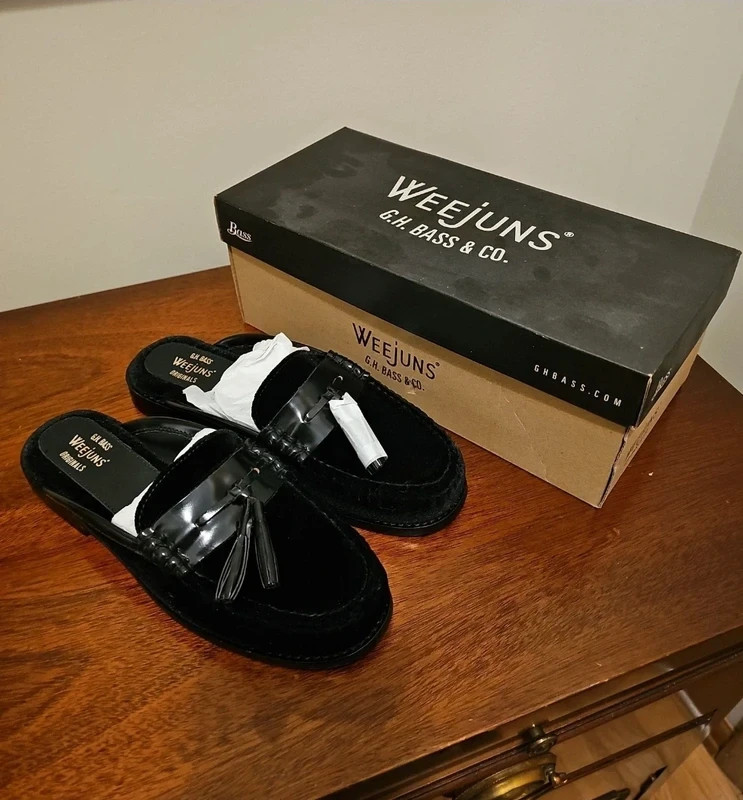 NIB Weejuns G.H. Bass and Co. Women Size 8 Willow Mule – Velvet & Leather Black