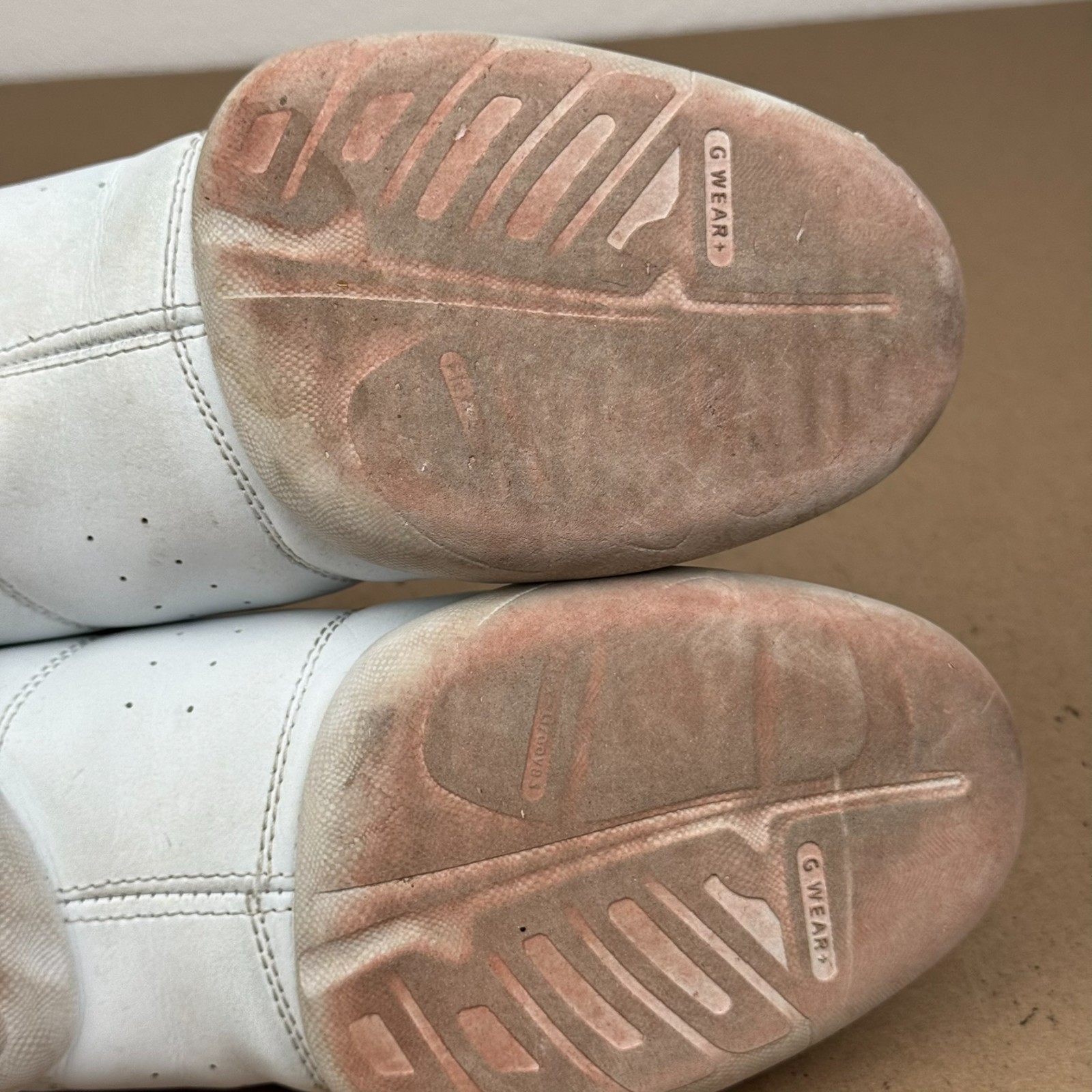 Capezio DS11 Fierce Dansneaker White No Tag See Management Women US 6.5 Damaged
