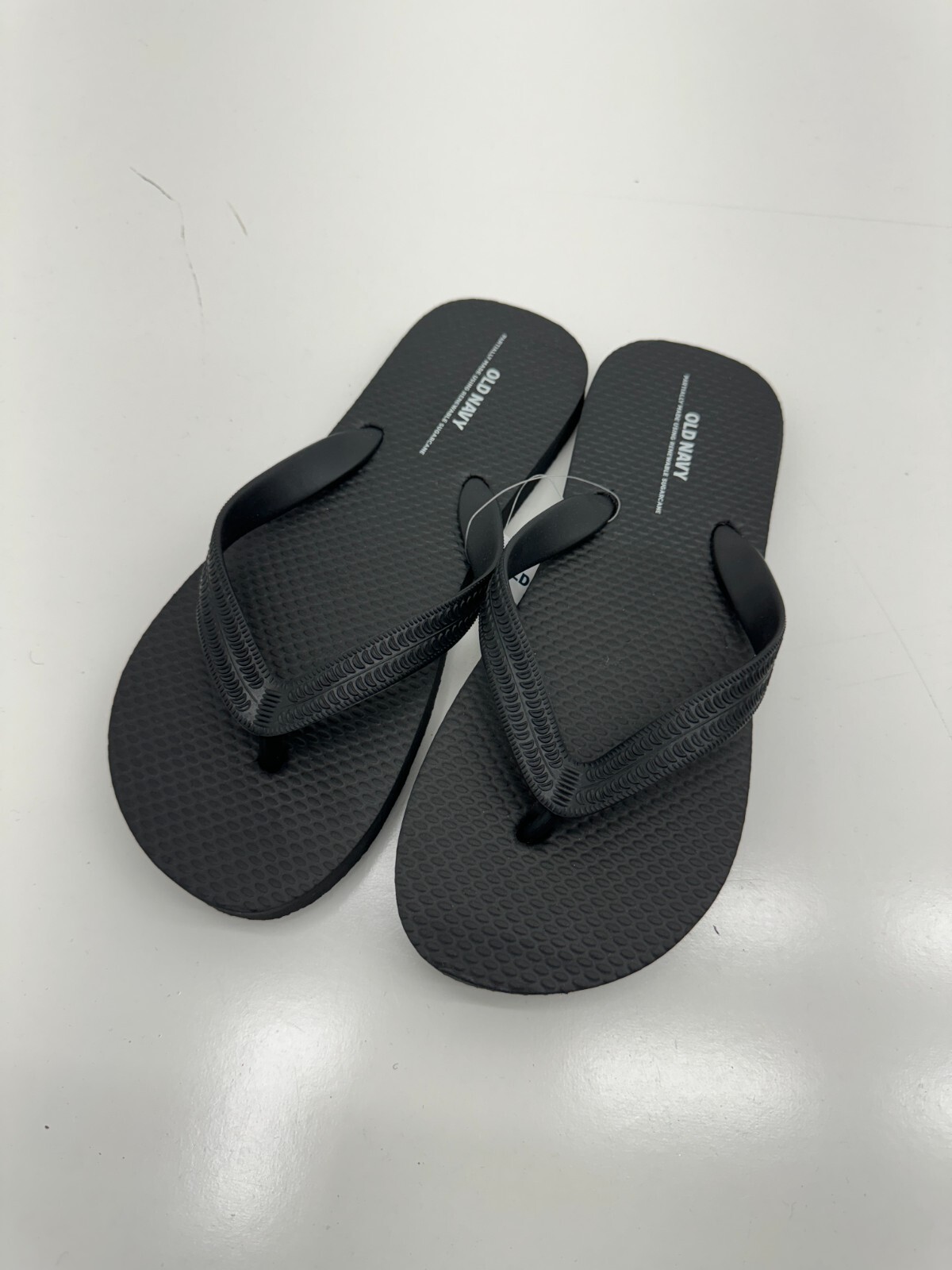 Old Navy Girls Black Rubber Flip Flops Size 3-4Y