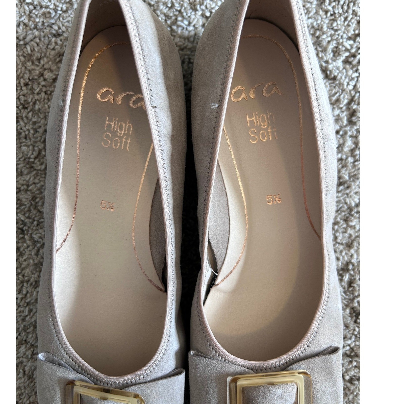 ara Sheridan Flat in Sand SZ 8 (5.5)