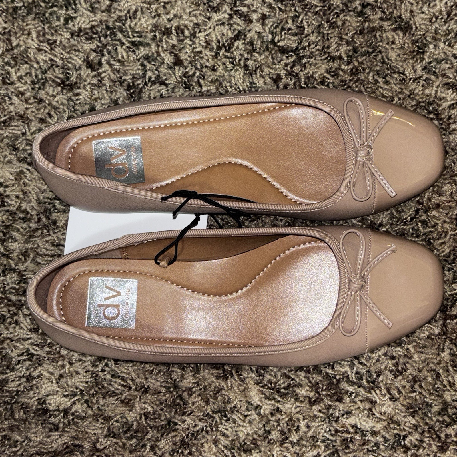 dv by Dolce Vita “Moxy” Classic Office Shoe Cushioned Ballet Flat (Café) NEW 6.5