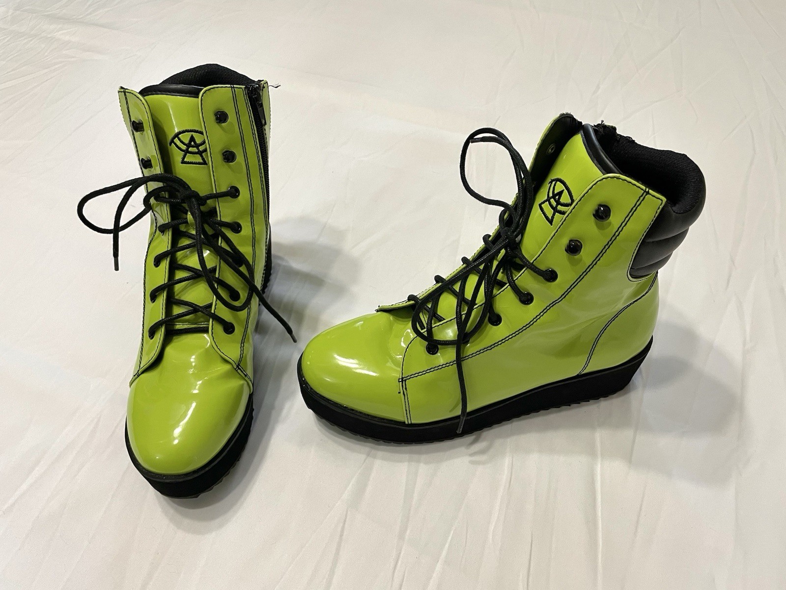 Strange Cvlt By Yru Neon Green Darby Patent Boots Women’s Size 9