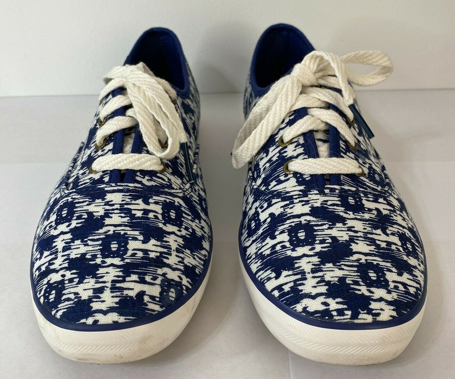 Keds Tennis Shoes Women’s 9.5 Twilight Blue White Champion Ikat Oxford Sneaker
