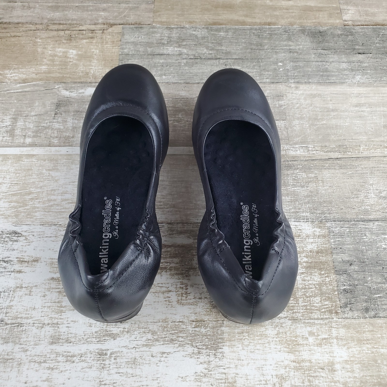 Walking Cradles Tess Womens Ballet Flat Sz 6.5 M Black Leather Slip On Round Toe