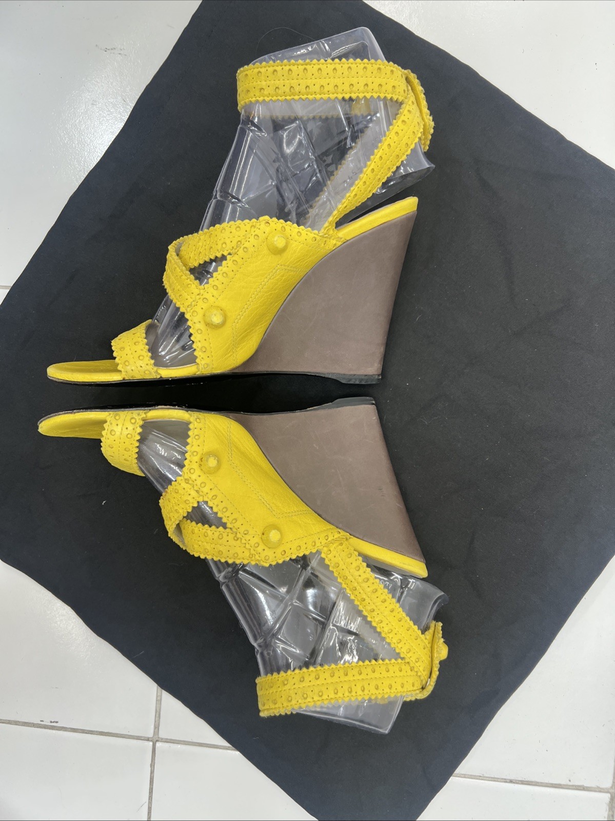 Balenciaga 40 Wedge Sandals Mules Gladiator Caged Pump Booties Yellow City Studs