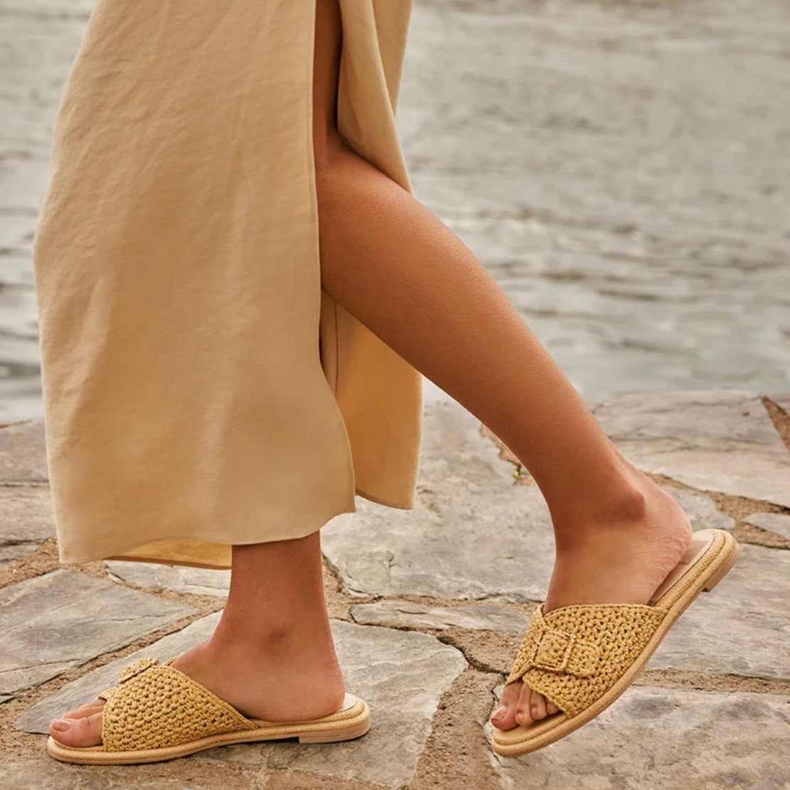 Dolce Vita NEW Alonzo Natural Raffia Buckle Slide Flat Sandal Size 7