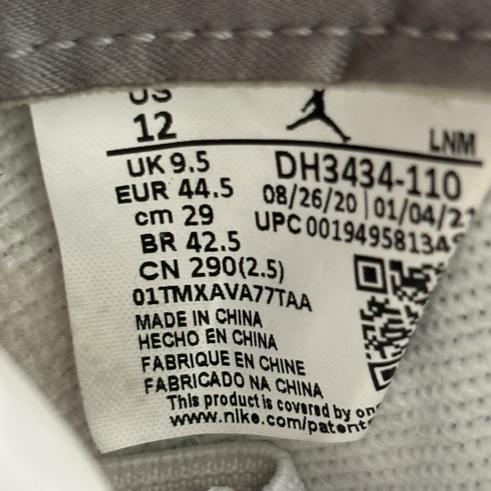 Air Jordan 3 Retro SP x A Ma Maniere Size 10.5M 12W DH3434-110 Preowned