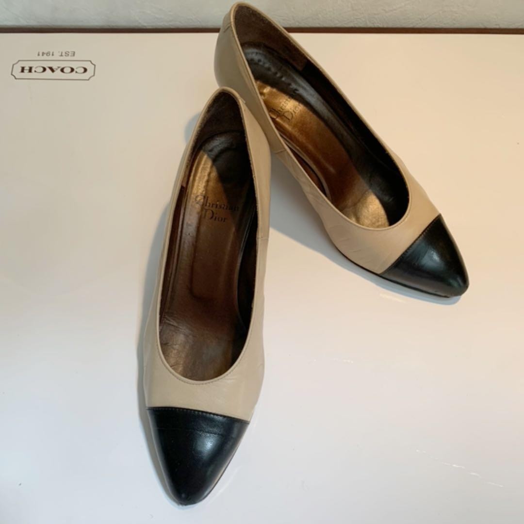 Rare Dior Two-Tone Pumps with Detachable Bow, Size EU35.5 US5.5 (Approx. 22.5cm)