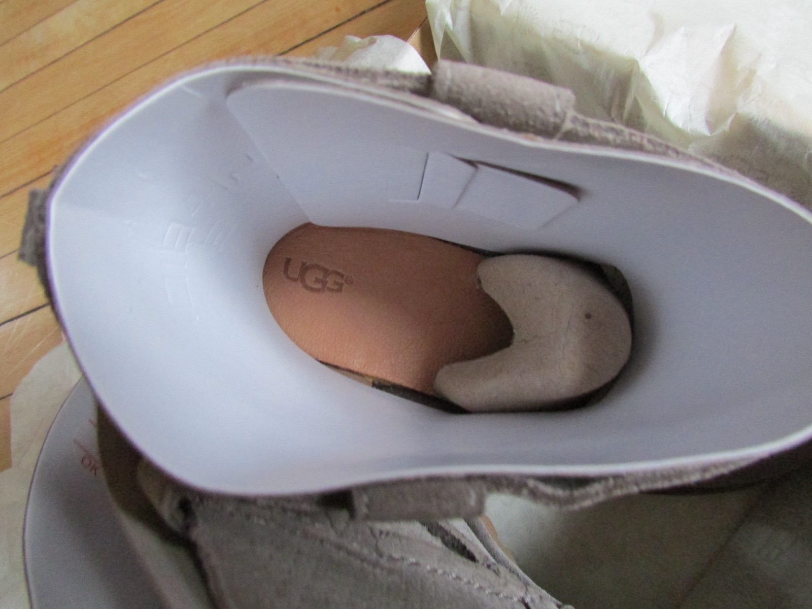UGG Boots Unlined Mini Perforated Gray Leather Size 6 New $120