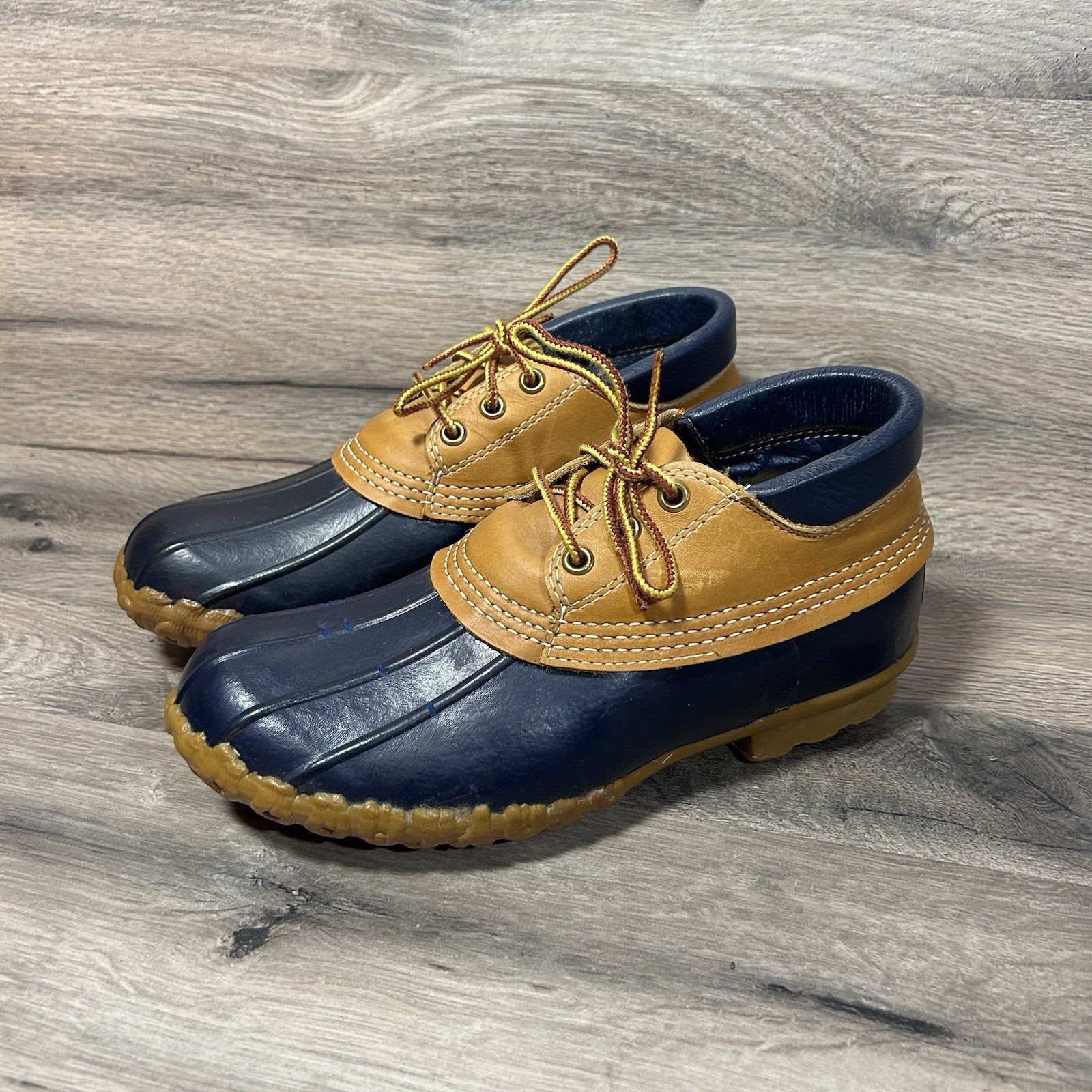 Vintage L.L.Bean Maine Women’s US 7 Hunting Duck Shoes Blue Beige Rain Boots