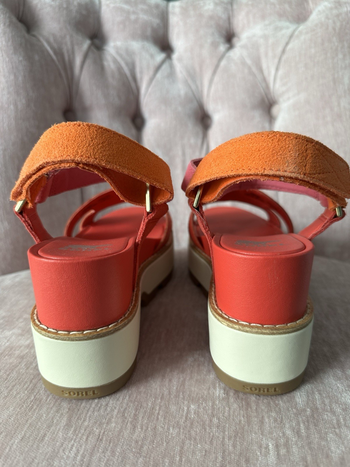 NWB Sorel Joanie IV Wedge Sandal, Red Glo/Honey White/Pink, Size 7.5