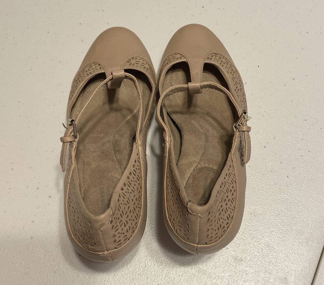 Giani Bernini Womens Vineza 2 Tan Pumps Shoes 9.5 Medium (B,M)